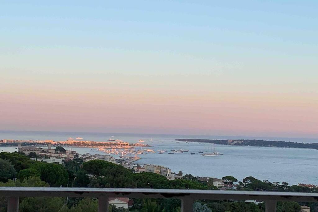 Appartement Cannes, Vue Mer Triples Exposition Exteriör bild